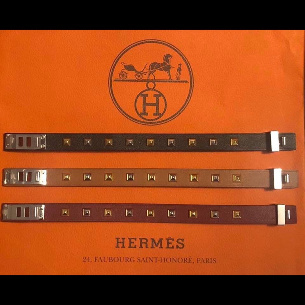 Hermes Mini Dog Clous Carres Bracelets
